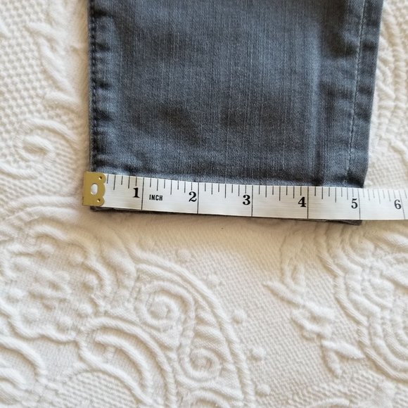 Cabi Gray Zip Skinny Jean - Size 6 - Picture 10 of 11